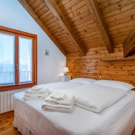 Panoramic House Carnia - Mountain View Apt With Parking And Terraces Villa