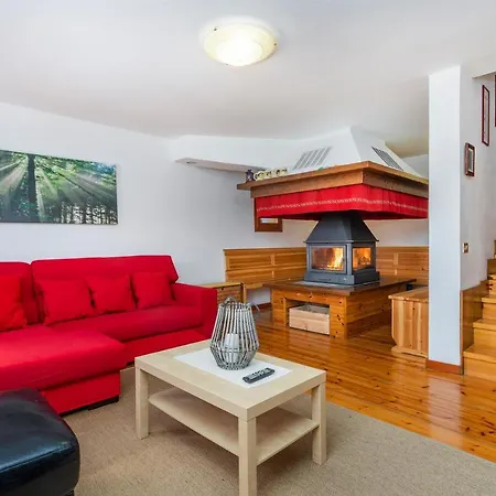Panoramic House Carnia - Mountain View Apt With Parking And Terraces * Ligosullo