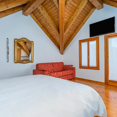 Panoramic House Carnia - Mountain View Apt With Parking And Terraces *